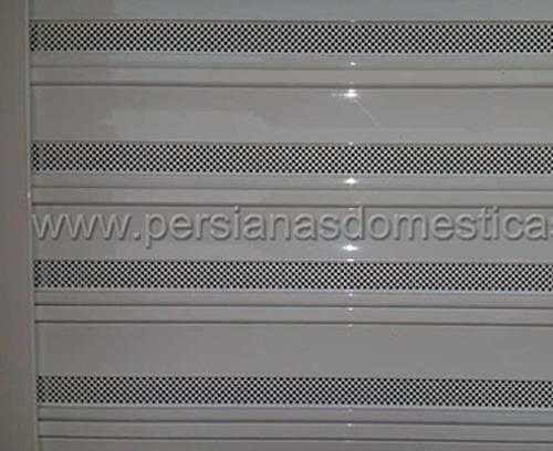Instalación de persianas autoblocantes microperforadas en Teià